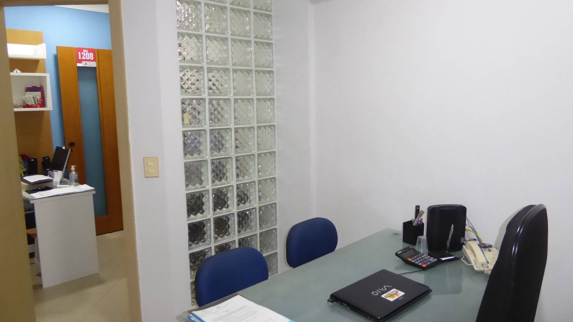 #J236 - Sala para Venda em Salvador - BA