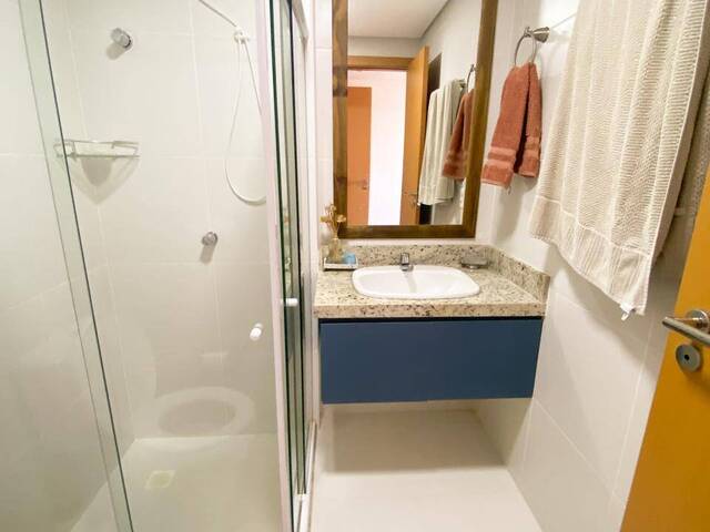 Apartamento para Venda em Camaçari - 4