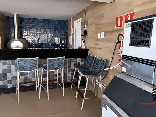 Apartamento para Venda em Camaçari - 5